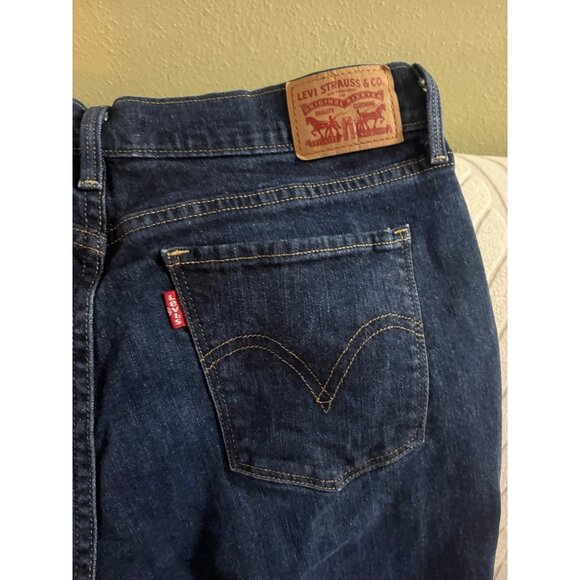Levis jeans - Picture 4 of 6